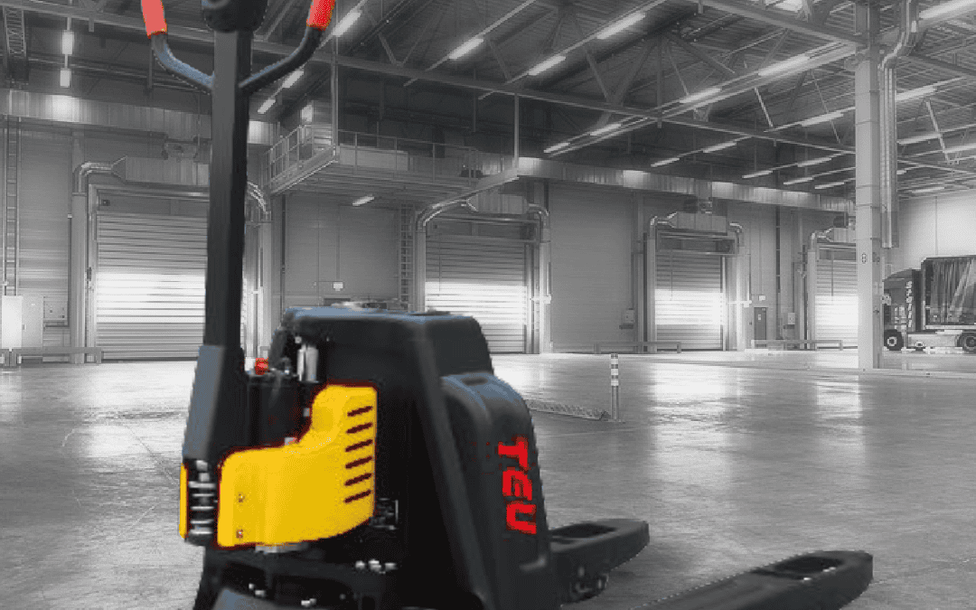 Transpaleta Eléctrica Litio TEU 1.5 a 2.0 TON